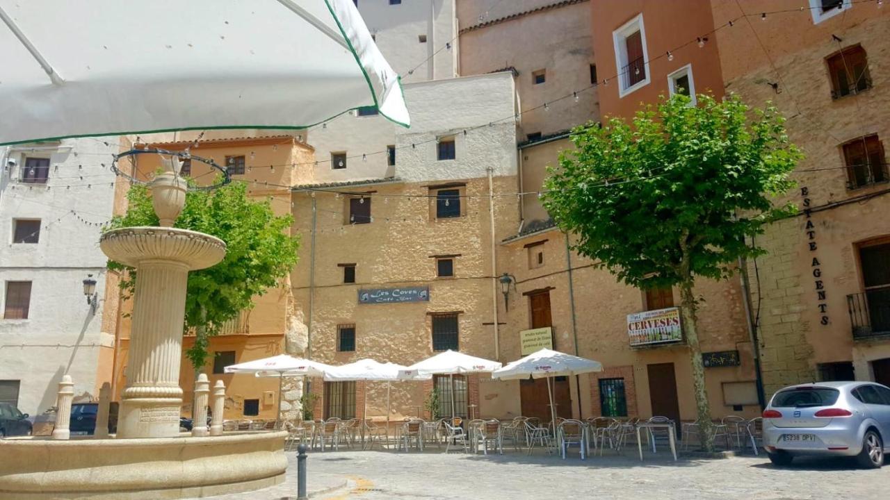Casa De Los Lirios Muro de Alcoy Bagian luar foto